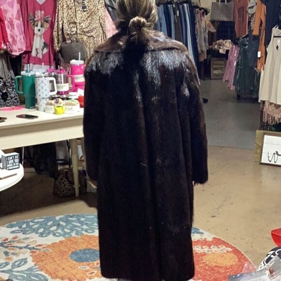 Elegant Dark‎ Brown Mink Coat Huge Collar - Picture 9 of 15